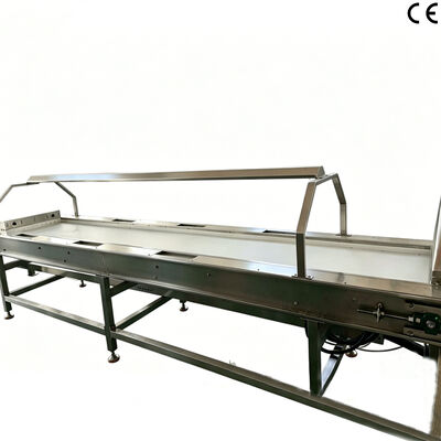 Un bon prix. Cordon convoyeur industriel mobile SUS304 convoyeur d'assemblage alimentaire destiné à la transformation des noix avec capacité personnalisable en ligne